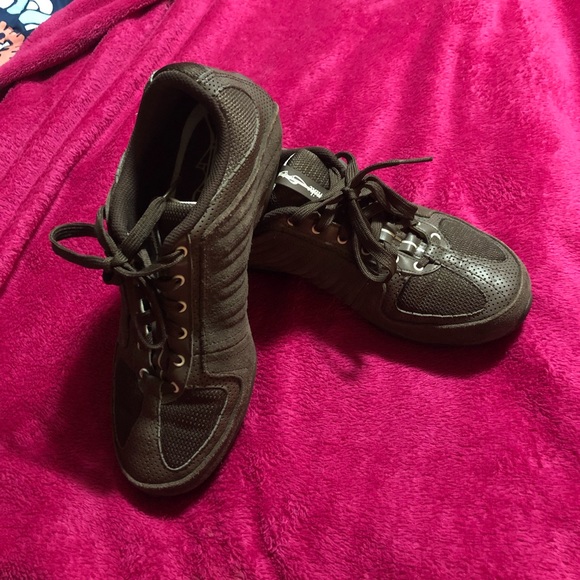 Nike shoes - Picture 3 of 3